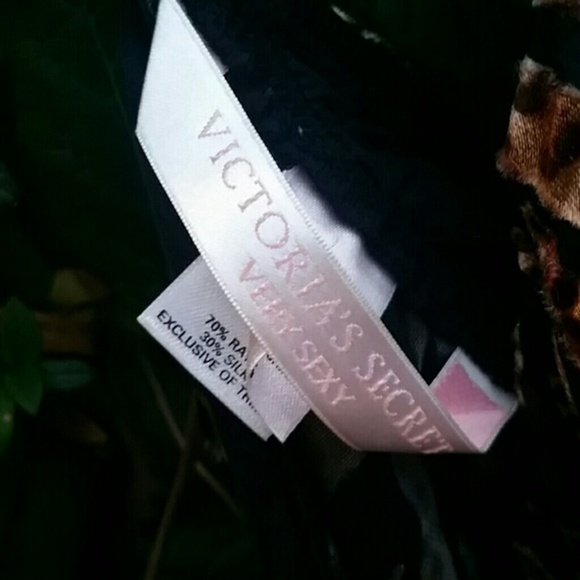 Victoria secret - Picture 3 of 4